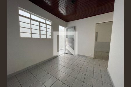 Sala de casa para alugar com 2 quartos, 90m² em Vila Universitaria, São Paulo