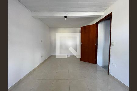 Quarto 1 de casa para alugar com 2 quartos, 90m² em Vila Universitaria, São Paulo