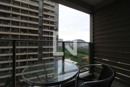 Sala - Varanda de apartamento à venda com 2 quartos, 70m² em Jacarepaguá, Rio de Janeiro