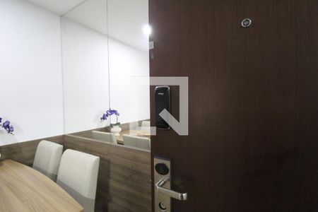 Sala - Fechadura digital de apartamento à venda com 2 quartos, 70m² em Jacarepaguá, Rio de Janeiro