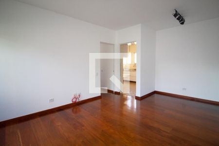 Sala de apartamento à venda com 3 quartos, 90m² em Cerqueira César, São Paulo