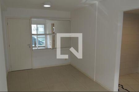 Sala de apartamento à venda com 2 quartos, 55m² em Pechincha, Rio de Janeiro