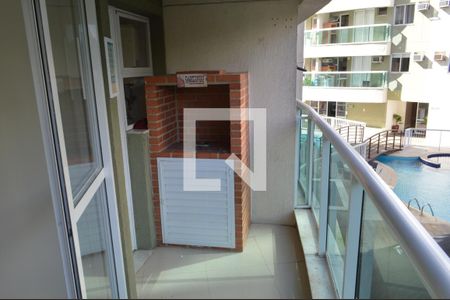 Varanda Gourmet de apartamento à venda com 2 quartos, 55m² em Pechincha, Rio de Janeiro