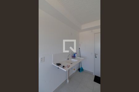 Sala/Cozinha de apartamento à venda com 2 quartos, 33m² em Engenheiro Goulart, São Paulo
