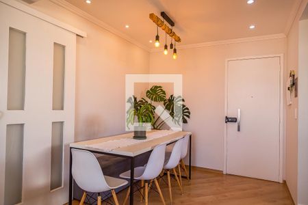 Sala de apartamento à venda com 3 quartos, 70m² em Jardim Aeroporto, São Paulo