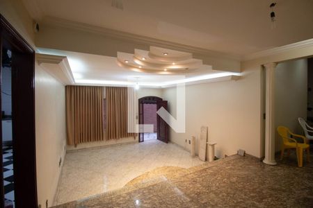 Sala de casa à venda com 5 quartos, 440m² em Vila Maria Alta, São Paulo