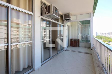 Varanda de apartamento à venda com 2 quartos, 70m² em Barra da Tijuca, Rio de Janeiro