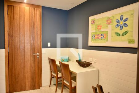 Cozinha de casa para alugar com 4 quartos, 290m² em Planalto Paulista, São Paulo