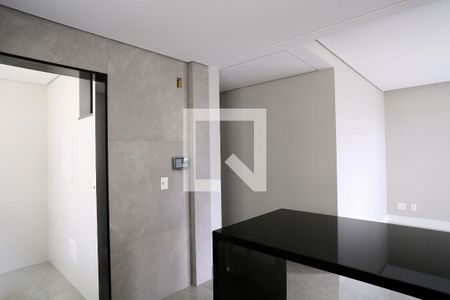 Cozinha de apartamento à venda com 3 quartos, 98m² em Silveira, Belo Horizonte
