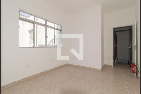 Sala de Estar de casa à venda com 2 quartos, 188m² em Vila Libanesa, São Paulo