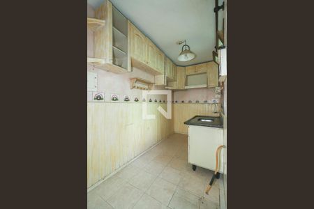 Cozinha de apartamento à venda com 2 quartos, 45m² em Agronomia, Porto Alegre