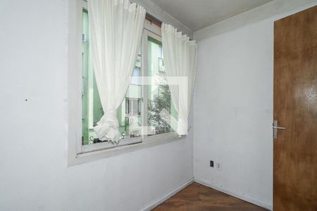 Quarto de apartamento à venda com 2 quartos, 45m² em Agronomia, Porto Alegre