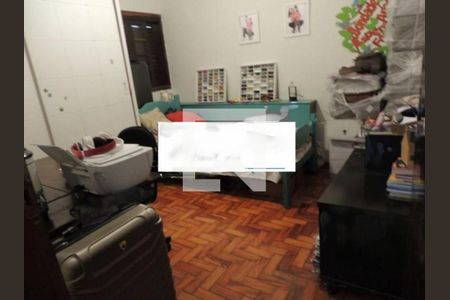 Casa à venda com 4 quartos, 155m² em Vila Monumento, São Paulo