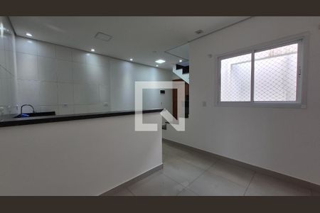 Sala de apartamento para alugar com 2 quartos, 100m² em Parque das Nações, Santo André