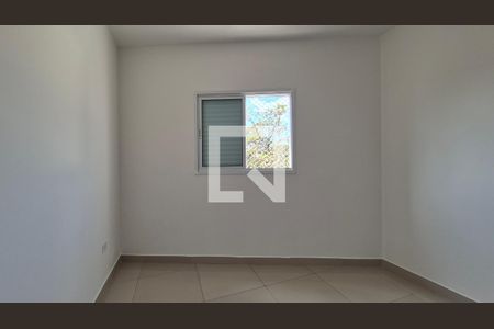 Quarto de apartamento para alugar com 2 quartos, 100m² em Parque das Nações, Santo André