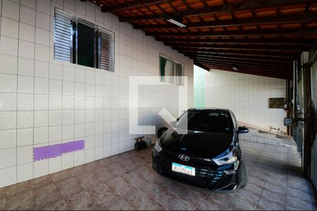 Garagem de casa à venda com 2 quartos, 250m² em Vila Sao Joao Batista, Guarulhos