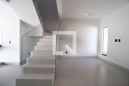 Sala de casa para alugar com 2 quartos, 85m² em Shopping Park, Uberlândia