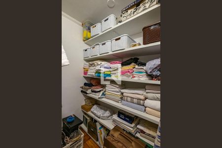 Quarto Closet de apartamento à venda com 2 quartos, 115m² em Jardim Paulista, São Paulo