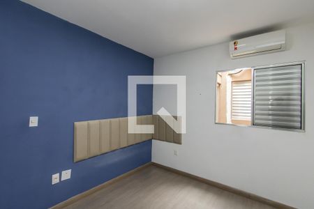Quarto 1 de casa para alugar com 3 quartos, 160m² em Cangaiba, São Paulo