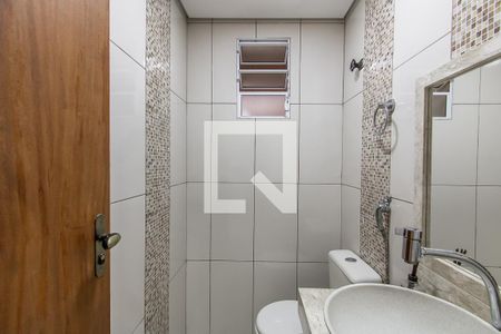 Lavabo de casa para alugar com 3 quartos, 160m² em Cangaiba, São Paulo