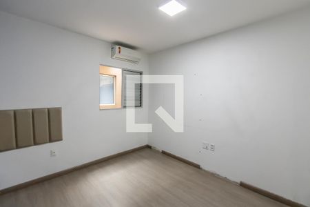 Quarto 1 de casa para alugar com 3 quartos, 160m² em Cangaiba, São Paulo
