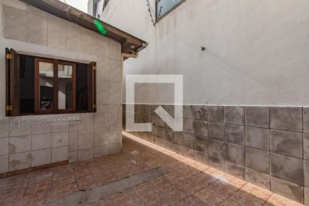 Quintal de casa à venda com 2 quartos, 170m² em Menino Deus, Porto Alegre