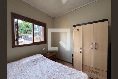 Quarto de casa à venda com 3 quartos, 33m² em Feitoria, São Leopoldo