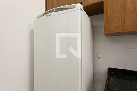 Cozinha - Geladeira de apartamento para alugar com 2 quartos, 50m² em Vila Santa Isabel, São Paulo