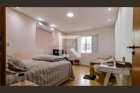 Casa à venda com 2 quartos, 180m² em Ipiranga, São Paulo