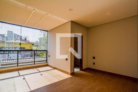 Casa à venda com 180m², 3 quartos e 2 vagasSuíte 3