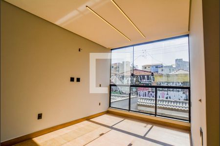 Casa à venda com 180m², 3 quartos e 2 vagasSuíte 3
