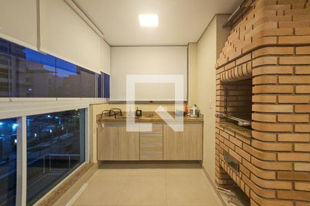 varanda de apartamento para alugar com 3 quartos, 118m² em Balneario Guarujá, Guarujá