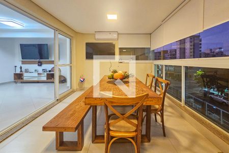 varanda de apartamento para alugar com 3 quartos, 118m² em Balneario Guarujá, Guarujá