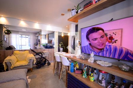 Sala  de apartamento à venda com 2 quartos, 67m² em Sacomã, São Paulo