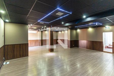 Cinema de casa à venda com 5 quartos, 600m² em Sumaré, São Paulo