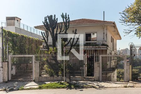 Fachada de casa à venda com 5 quartos, 600m² em Sumaré, São Paulo