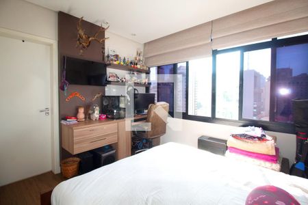 Suíte de apartamento para alugar com 3 quartos, 120m² em Jardim Paulista, São Paulo