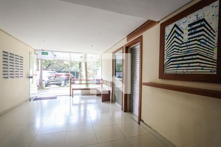 Hall de Entrada de apartamento para alugar com 3 quartos, 71m² em Parque Munhoz, São Paulo