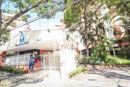 Fachada do Prédio de apartamento para alugar com 3 quartos, 71m² em Parque Munhoz, São Paulo