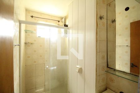 Banheiro de apartamento à venda com 2 quartos, 55m² em Camorim, Rio de Janeiro