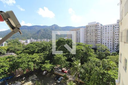 Área de serviço - Vista de apartamento à venda com 2 quartos, 55m² em Camorim, Rio de Janeiro