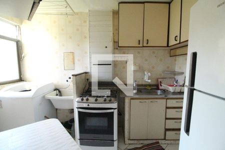 Cozinha de apartamento à venda com 2 quartos, 55m² em Camorim, Rio de Janeiro