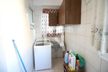 Área de Serviço de apartamento para alugar com 2 quartos, 49m² em Quitaúna, Osasco