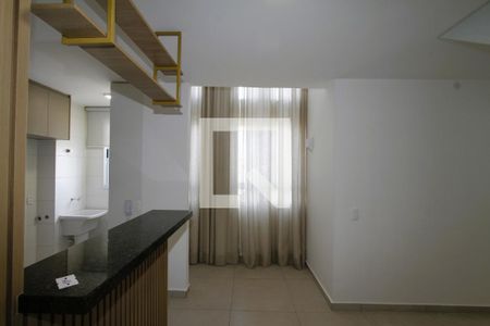 Sala de apartamento para alugar com 2 quartos, 111m² em Nova Suíça, Belo Horizonte