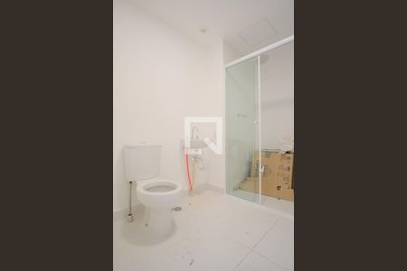 Banheiro Social de kitnet/studio para alugar com 1 quarto, 28m² em Vila Aricanduva, São Paulo