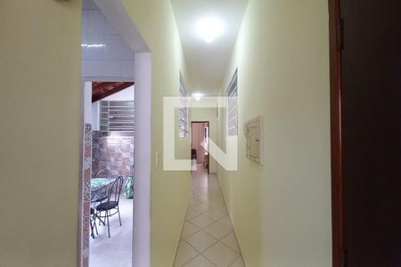 Corredor de apartamento à venda com 3 quartos, 85m² em Centro, Campinas