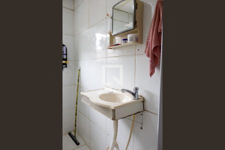 Banheiro de casa para alugar com 1 quarto, 170m² em Veloso, Osasco