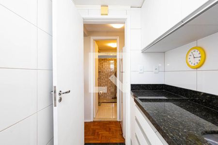 Cozinha de apartamento para alugar com 1 quarto, 34m² em Bela Vista, São Paulo
