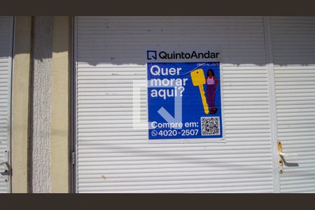 Plaquinha instalada de casa de condomínio para alugar com 3 quartos, 150m² em Vargem Grande, Rio de Janeiro