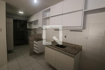Cozinha de apartamento para alugar com 2 quartos, 70m² em Trobogy, Salvador